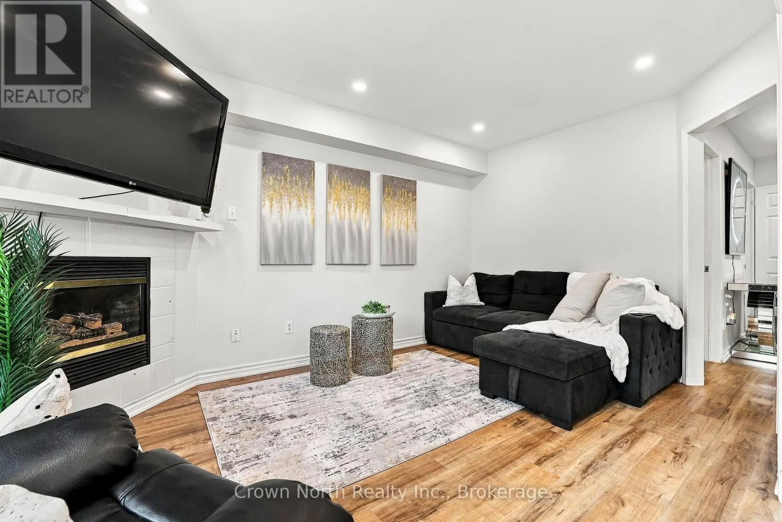 515 ORMOND DRIVE