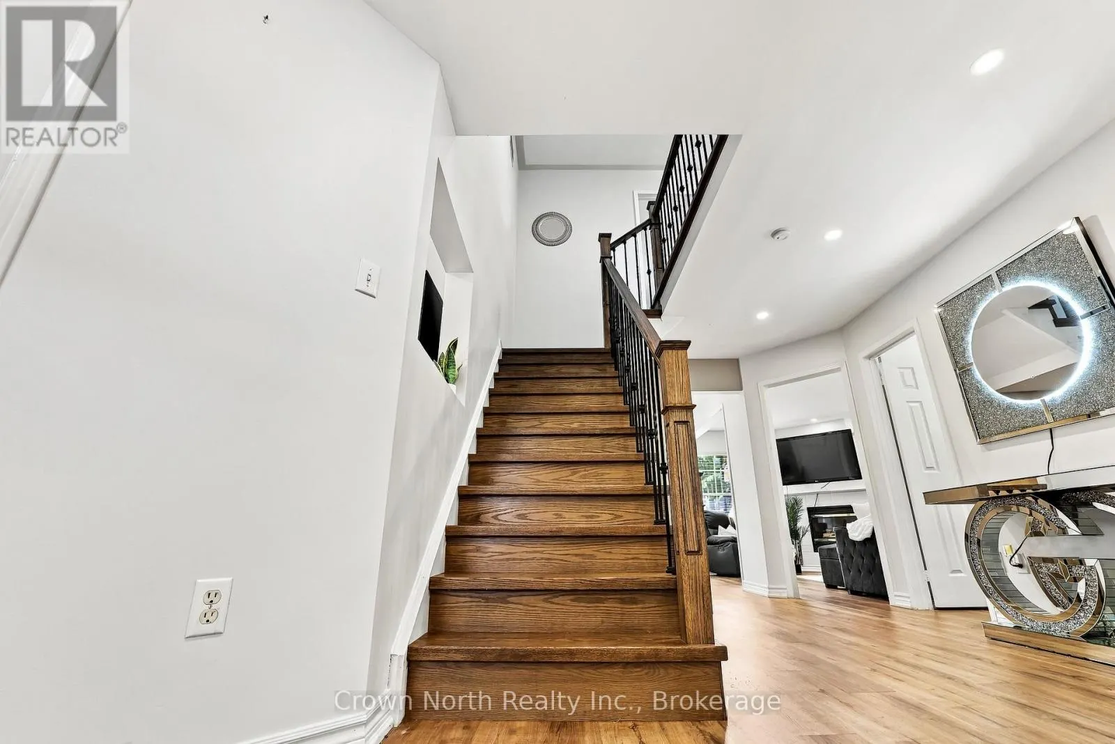 515 ORMOND DRIVE