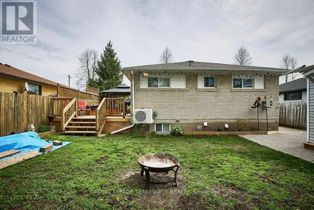 LOWER - 304 PALMERSTON AVENUE