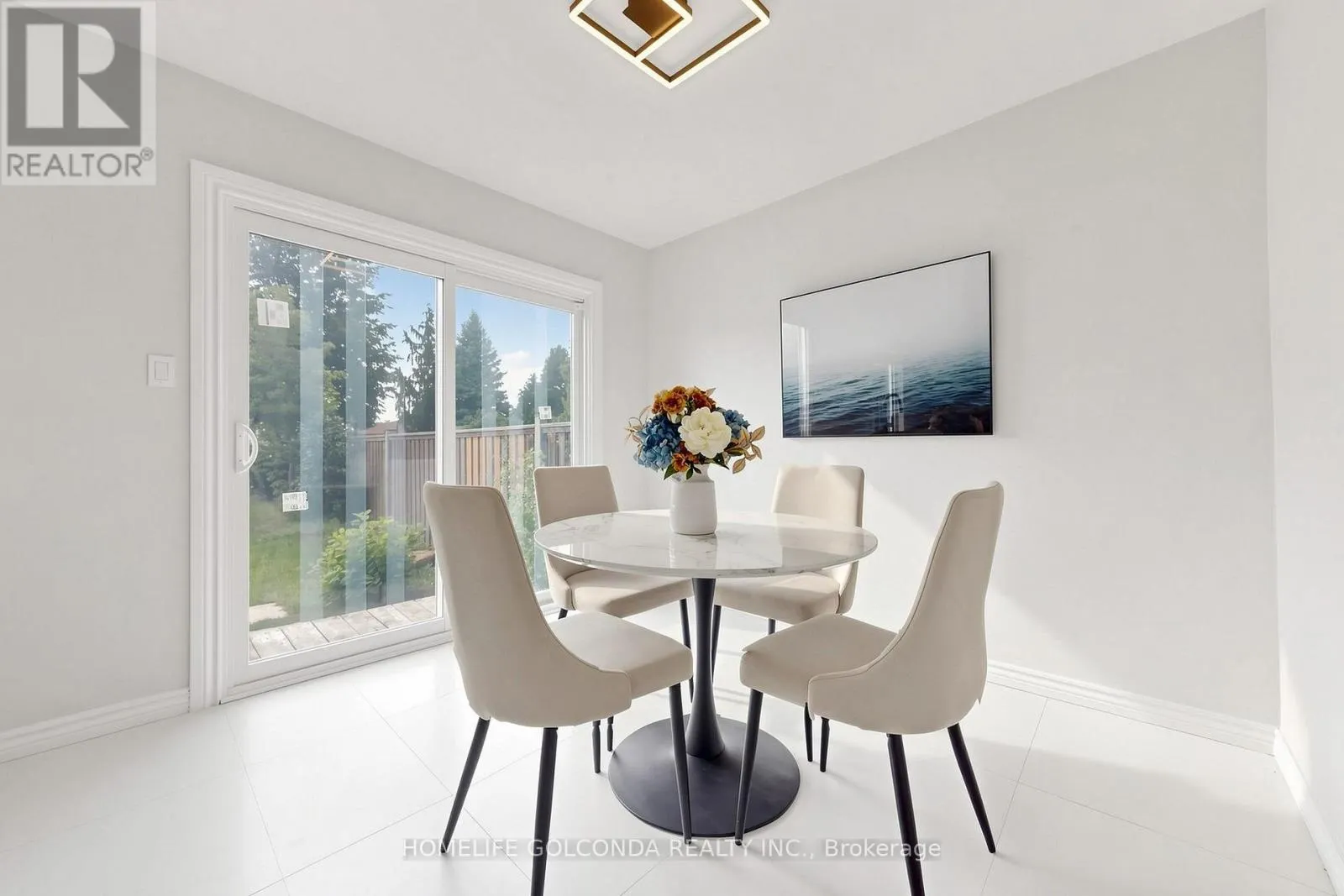 1704 CANADORE CRESCENT