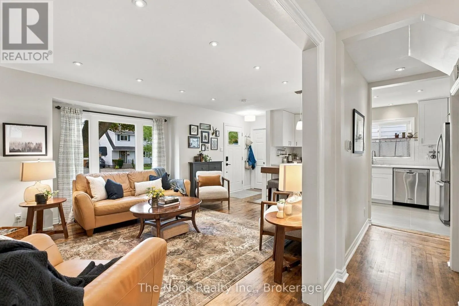 120 ADMIRAL ROAD