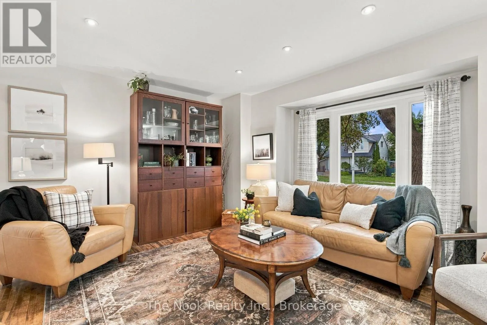 120 ADMIRAL ROAD