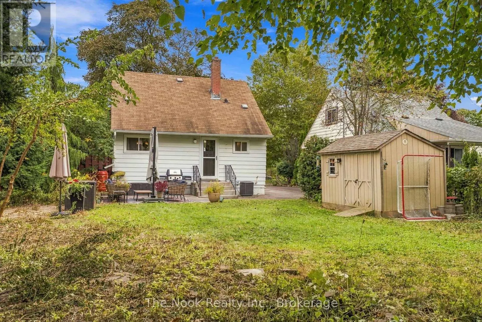 120 ADMIRAL ROAD