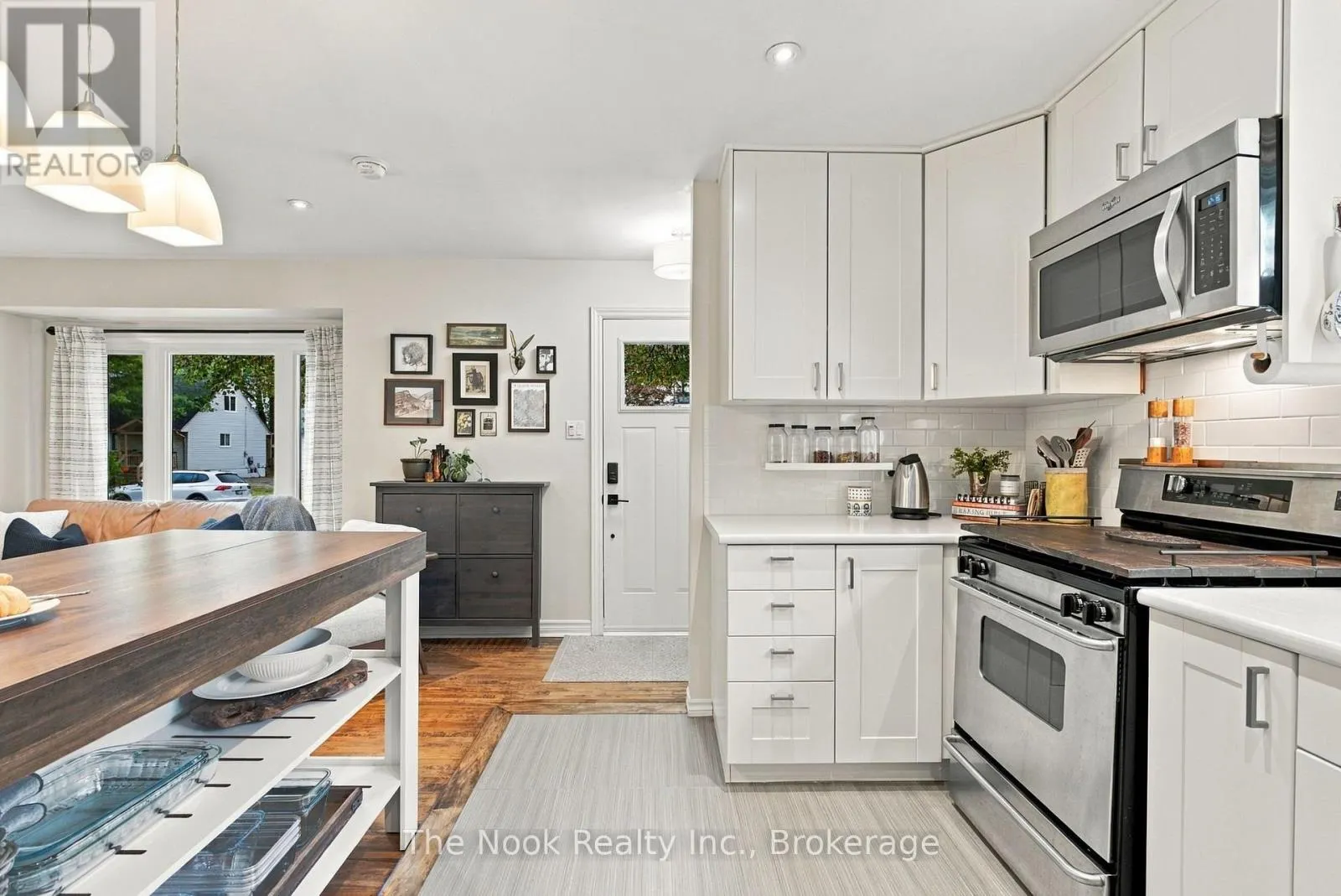 120 ADMIRAL ROAD