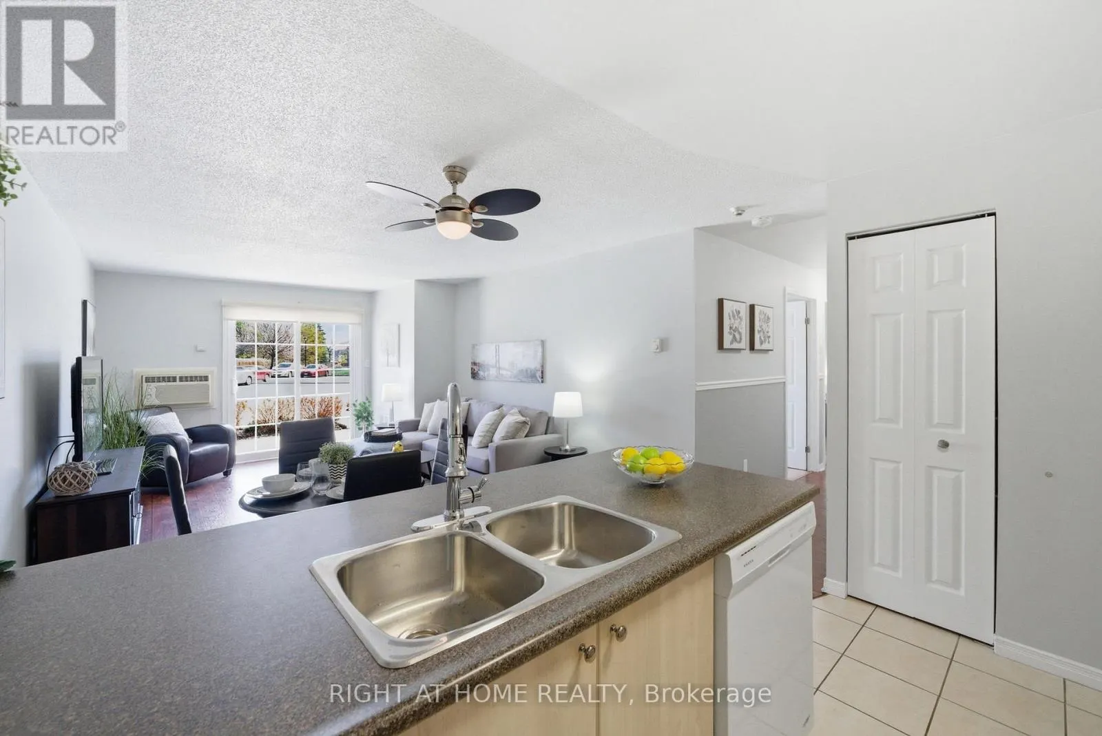 102 - 91 ASPEN SPRINGS DRIVE