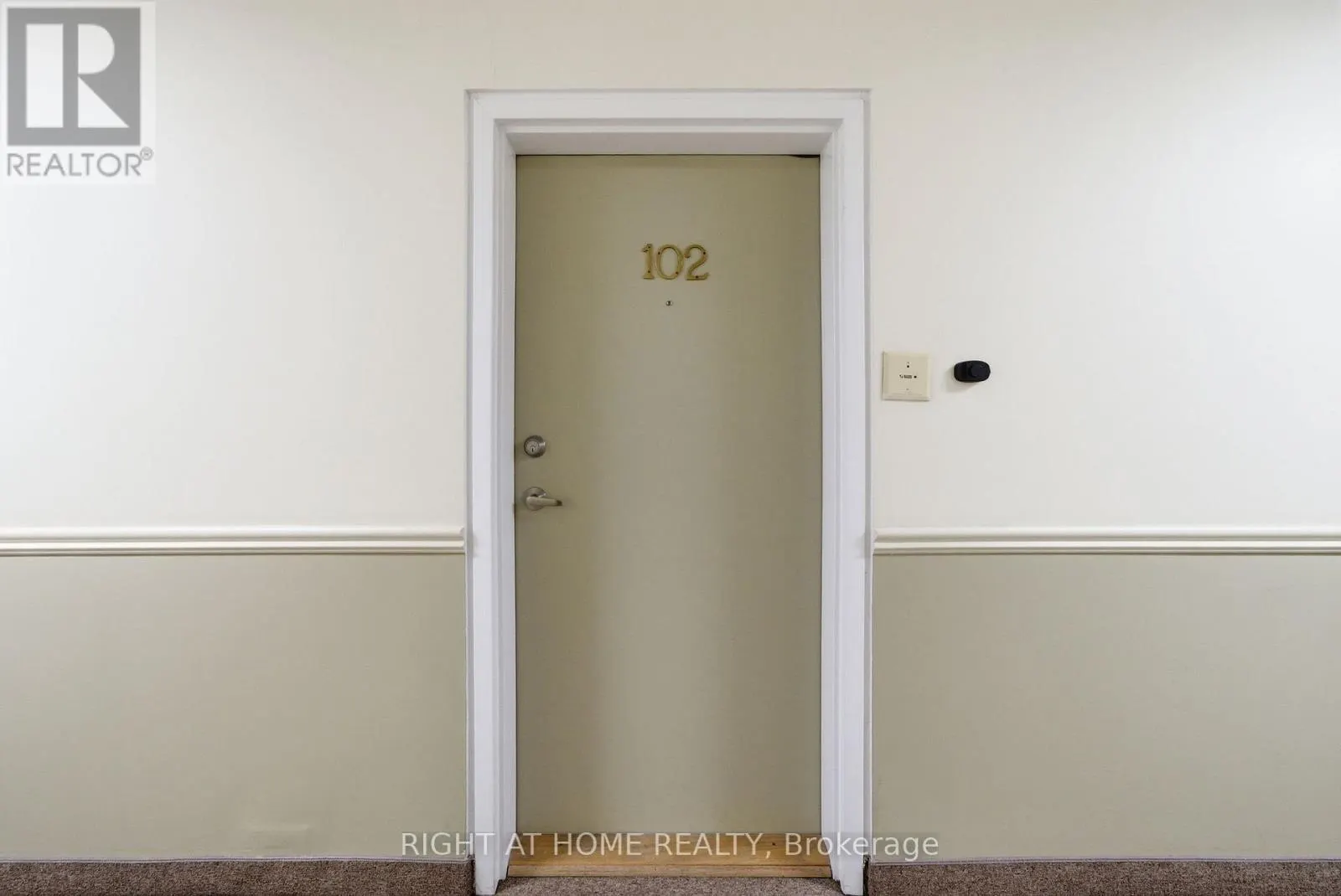102 - 91 ASPEN SPRINGS DRIVE