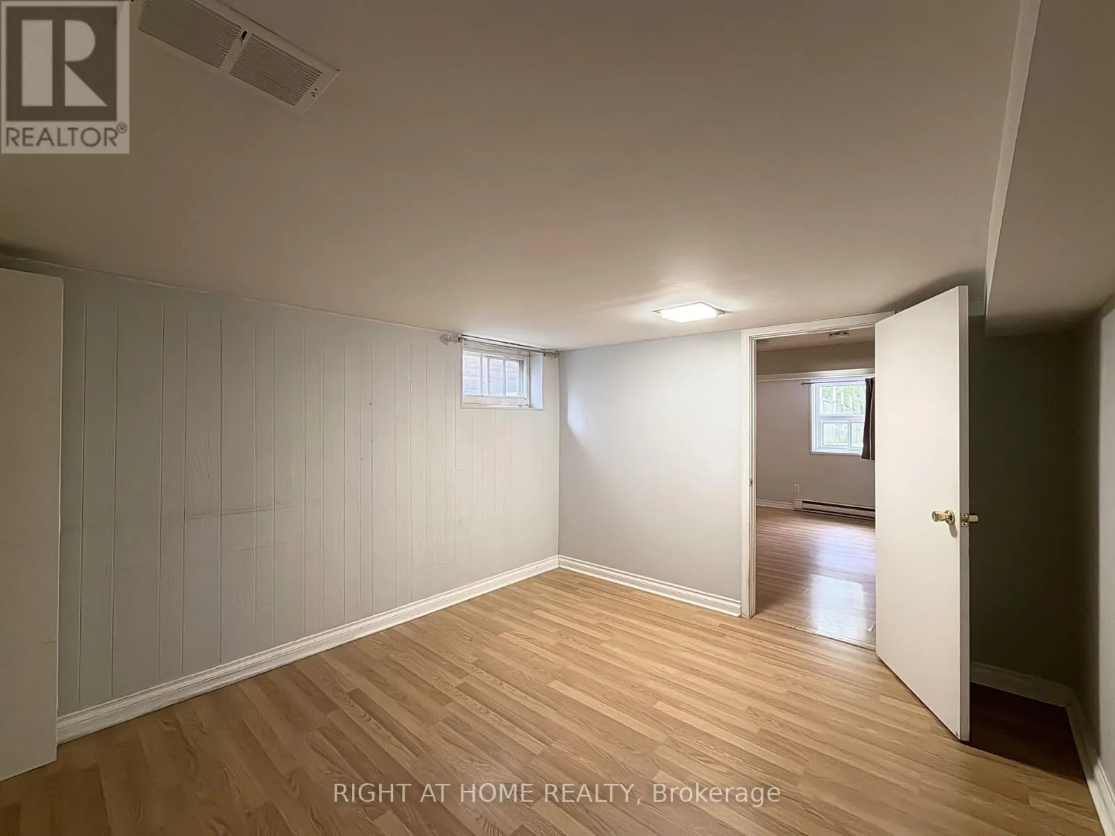 LOWER - 214 GREENWOOD AVENUE