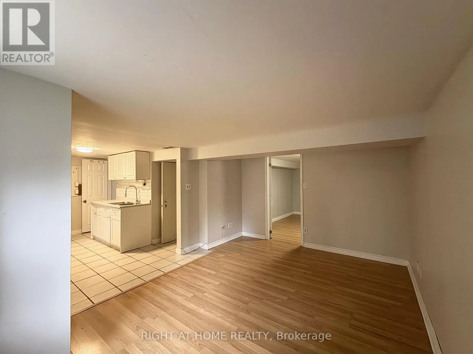 LOWER - 214 GREENWOOD AVENUE