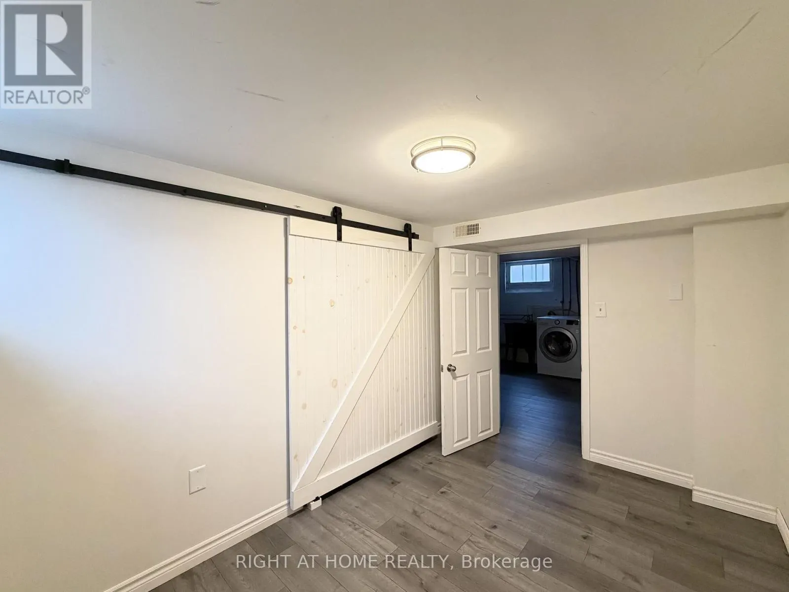 LOWER - 214 GREENWOOD AVENUE