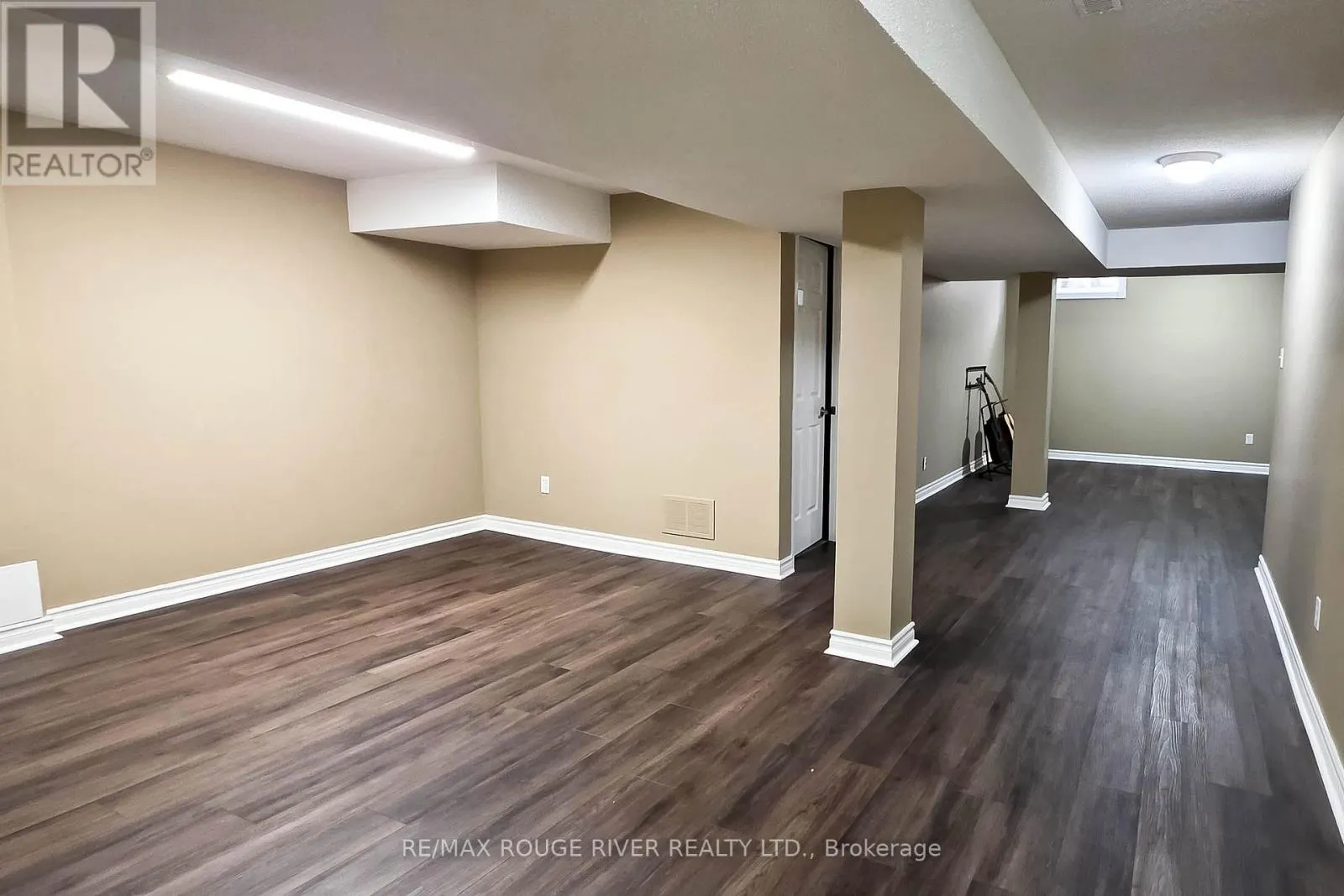 6 KNOTTY PINE DRIVE