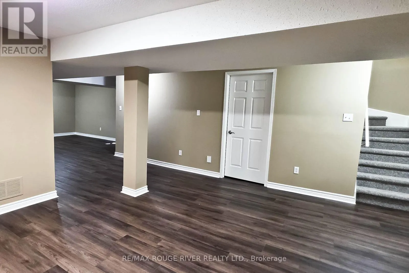6 KNOTTY PINE DRIVE