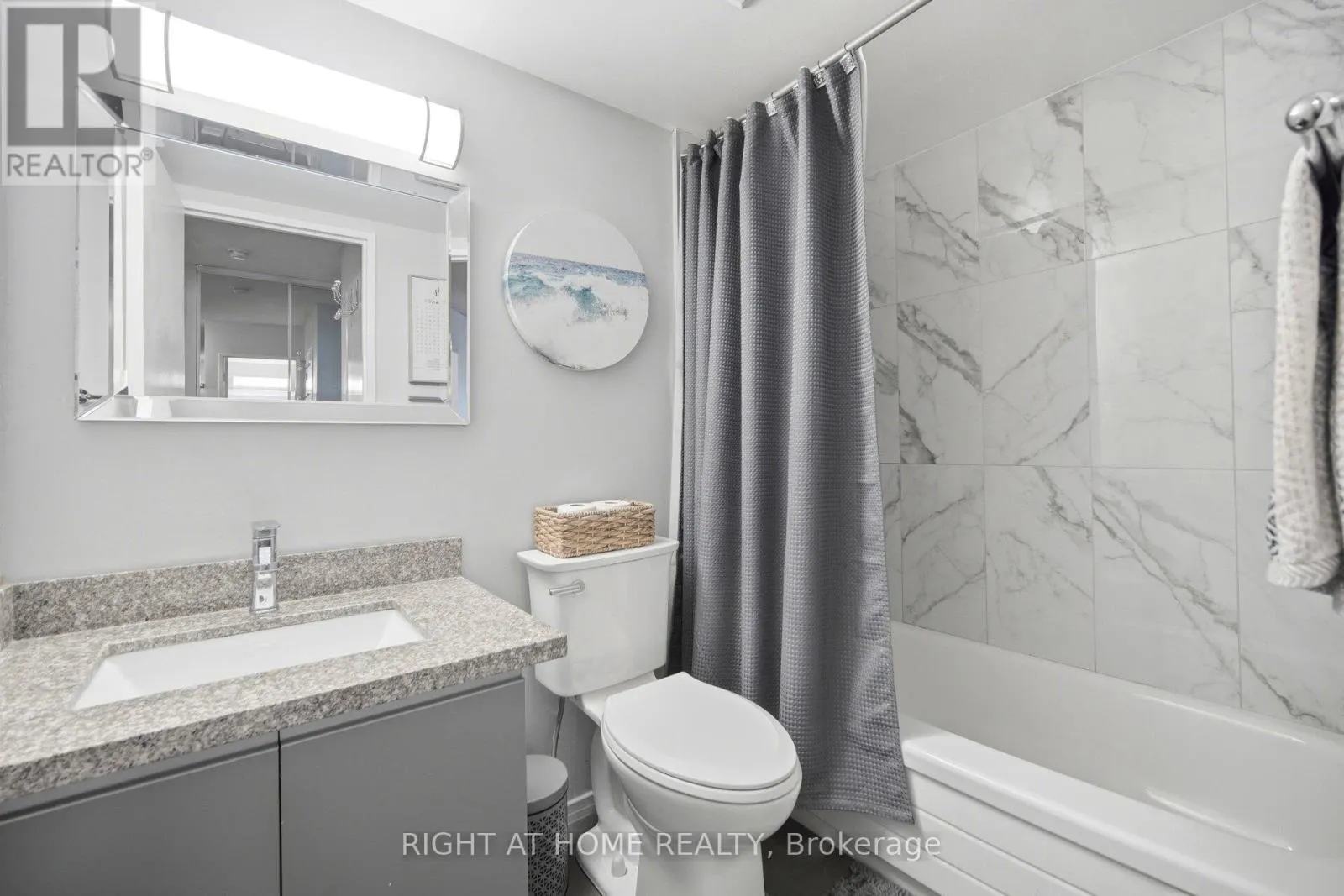 108 - 2 WESTNEY ROAD N