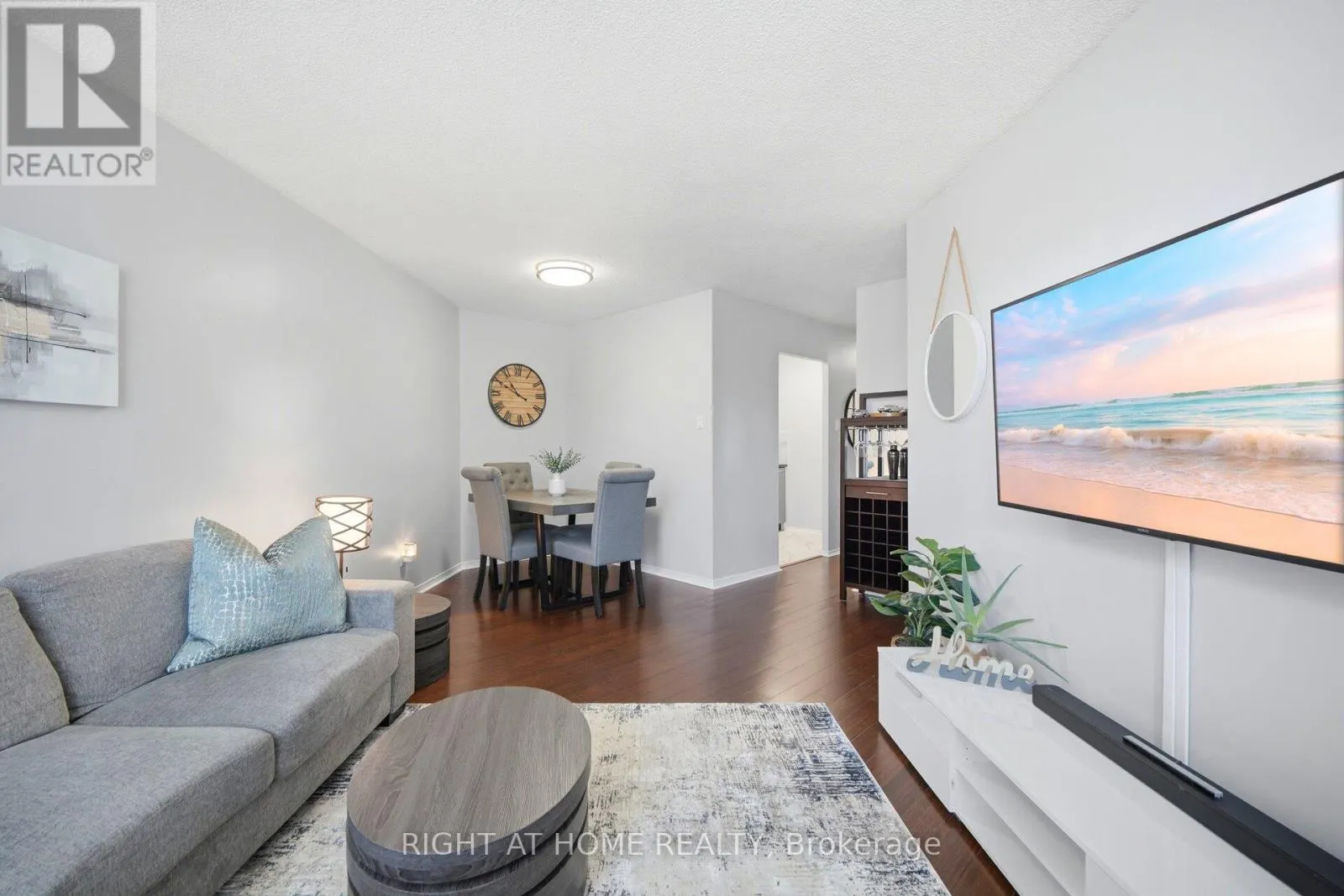 108 - 2 WESTNEY ROAD N
