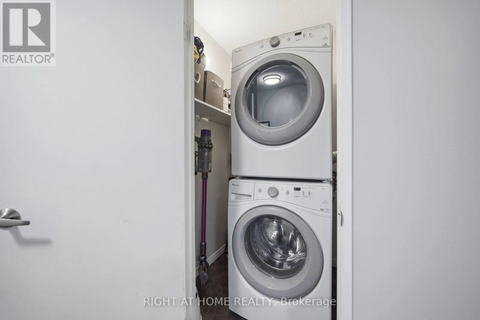 108 - 2 WESTNEY ROAD N