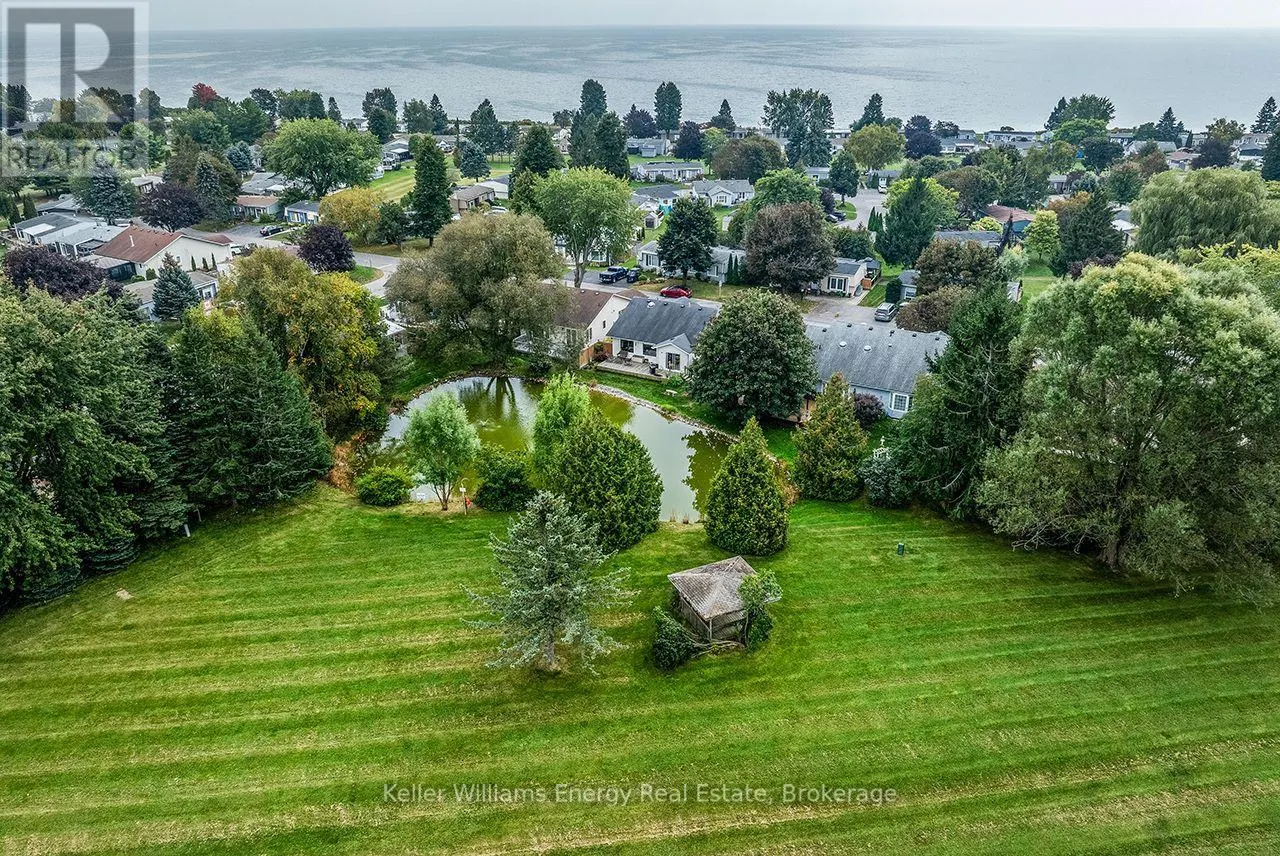 212 WILMOT TRAIL