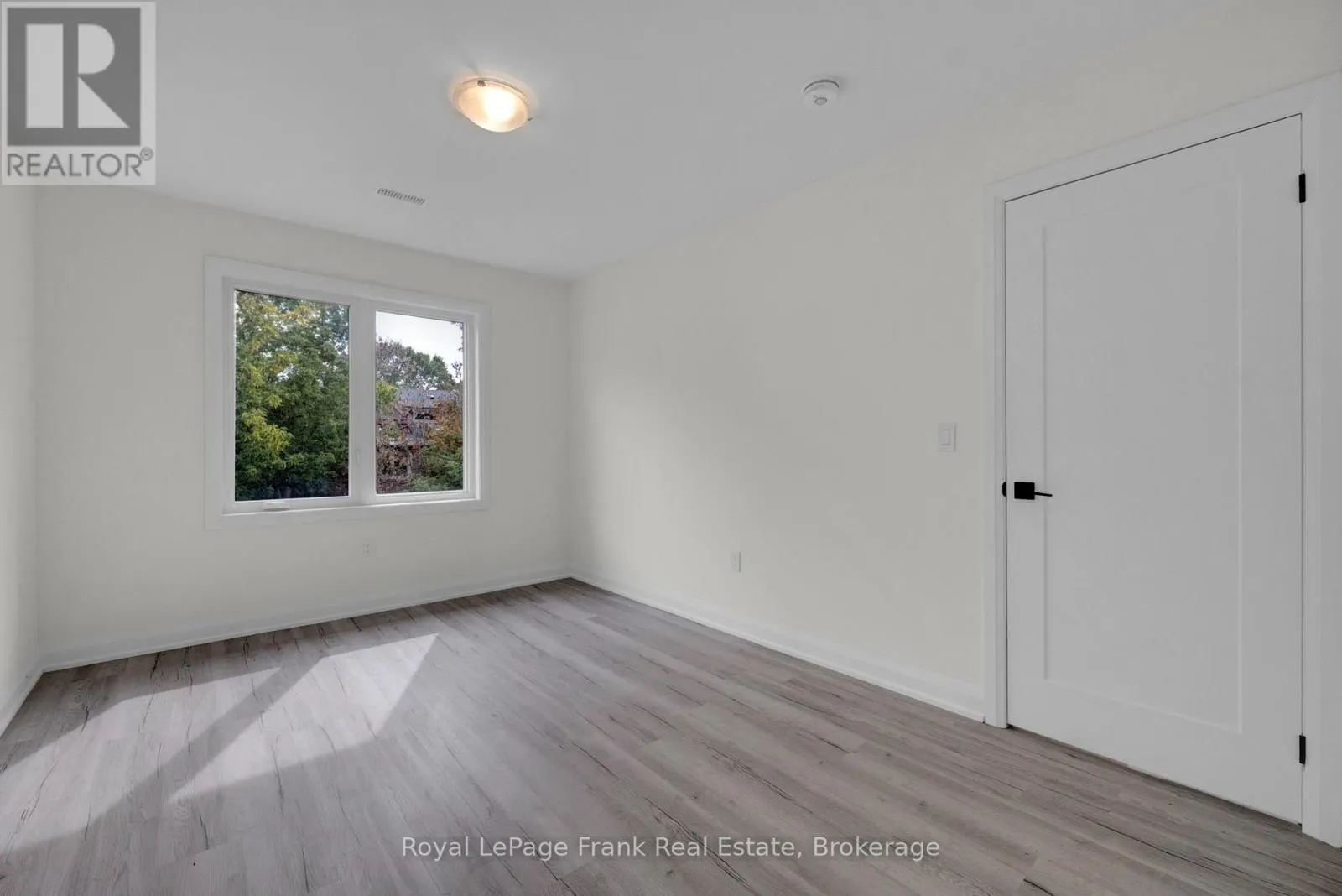 321 ANDERSON AVENUE
