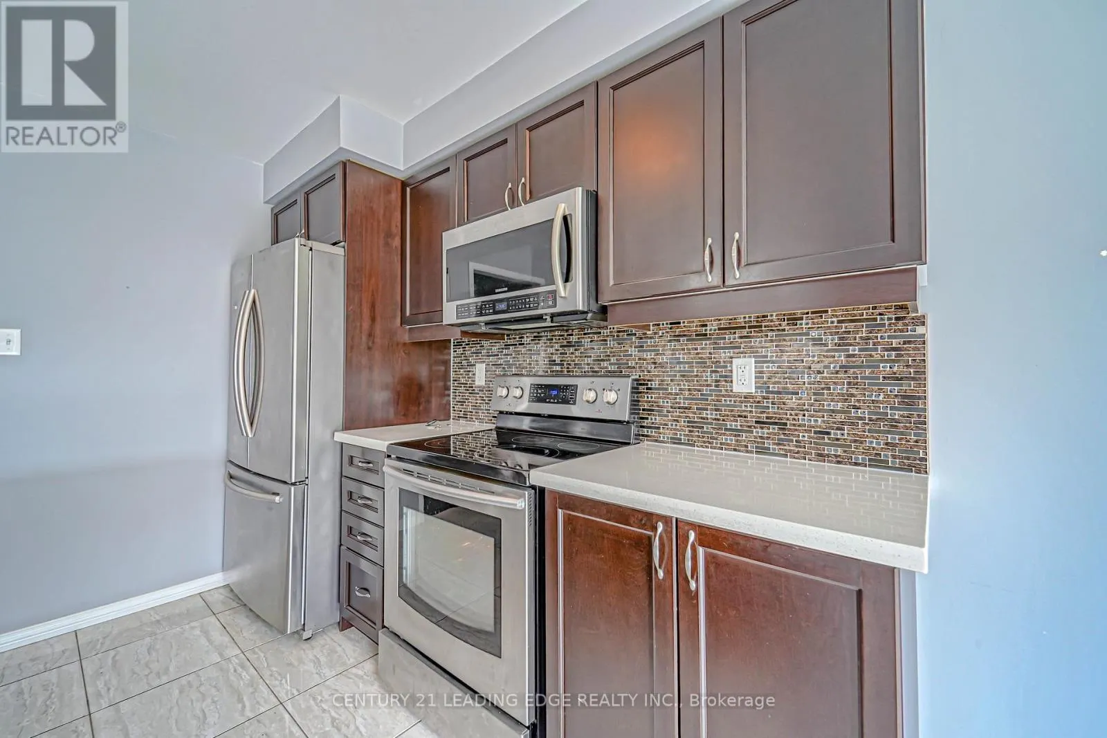 1943 ARBORWOOD DRIVE