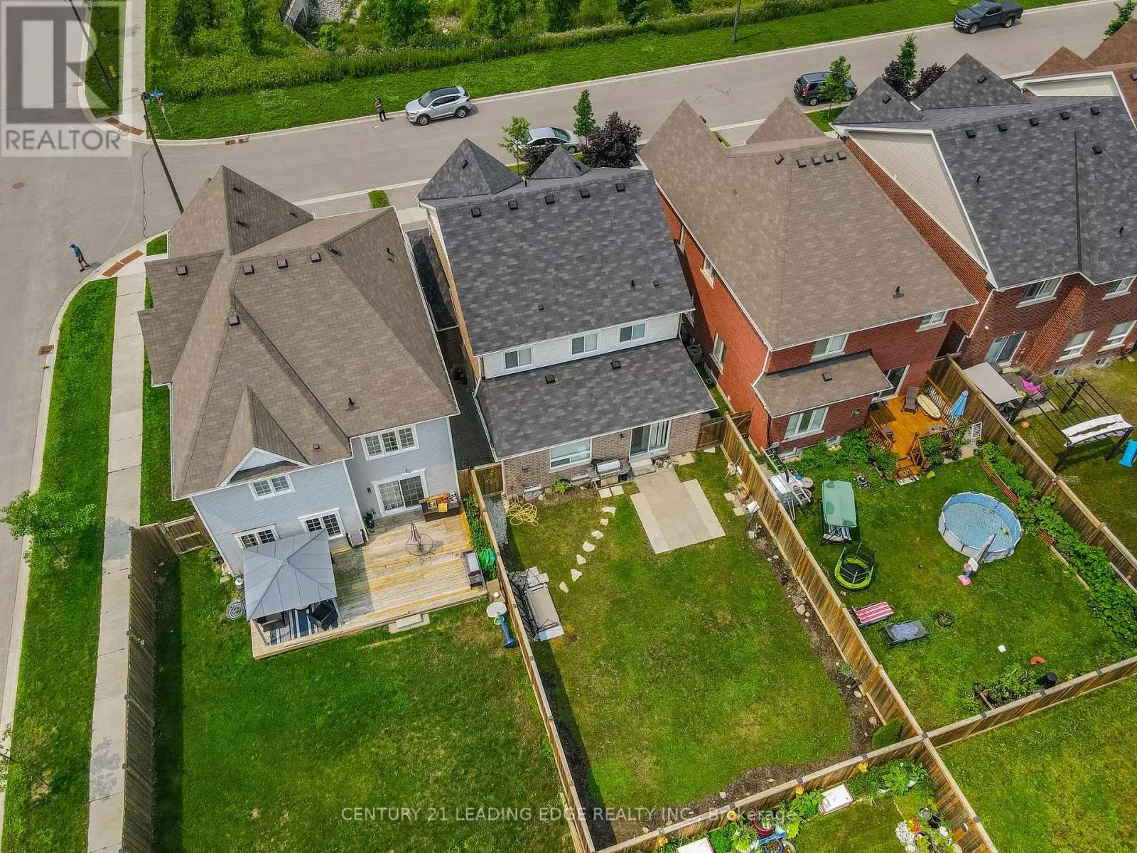1943 ARBORWOOD DRIVE