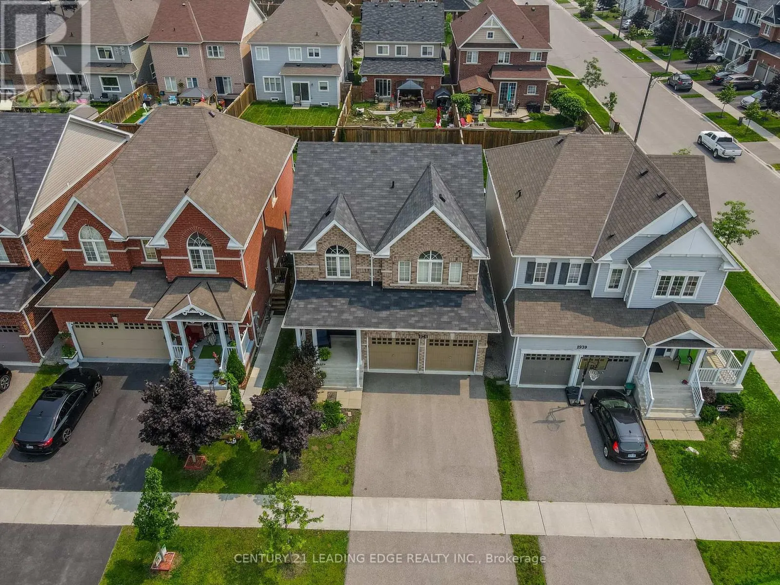 1943 ARBORWOOD DRIVE