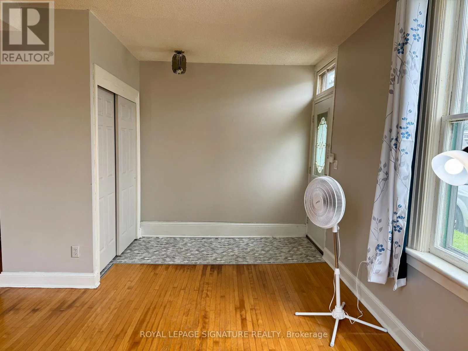 12 HEMLOCK AVENUE