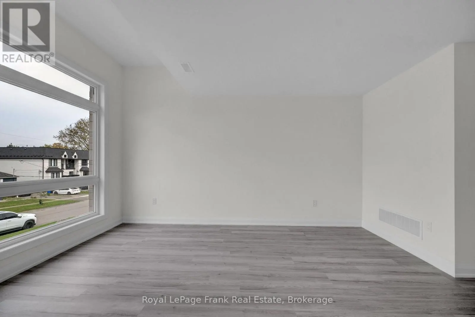 323 ANDERSON AVENUE