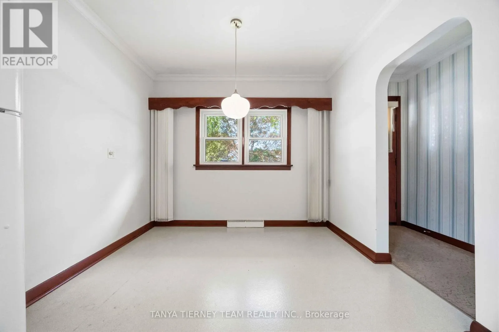 285 MURIEL AVENUE