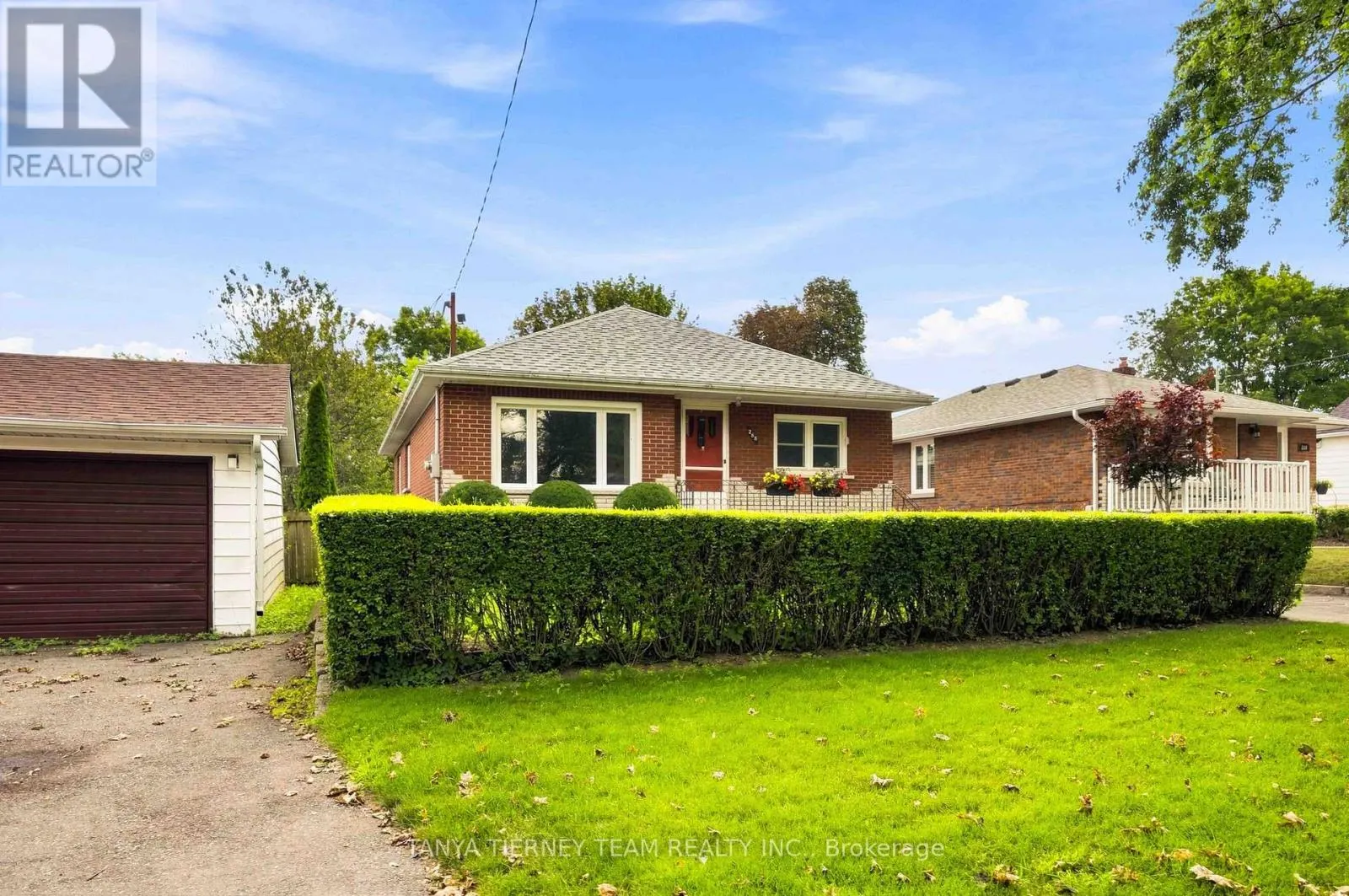 285 MURIEL AVENUE