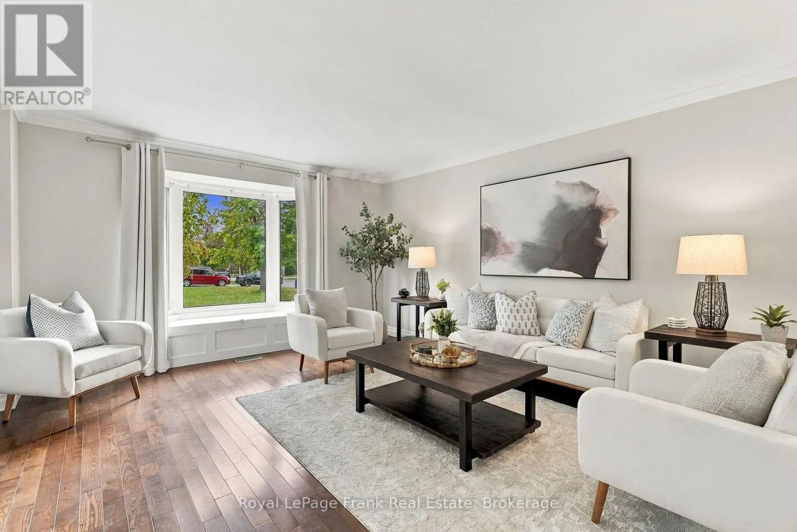 86 CHERRY BLOSSOM CRESCENT