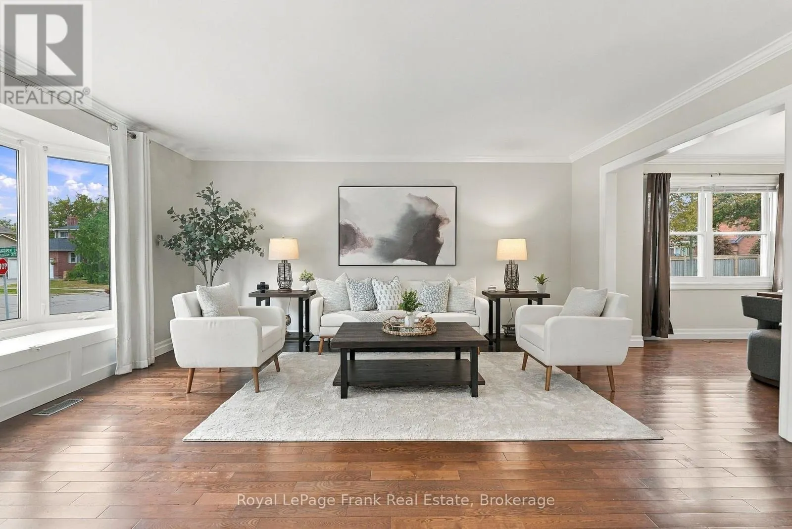 86 CHERRY BLOSSOM CRESCENT