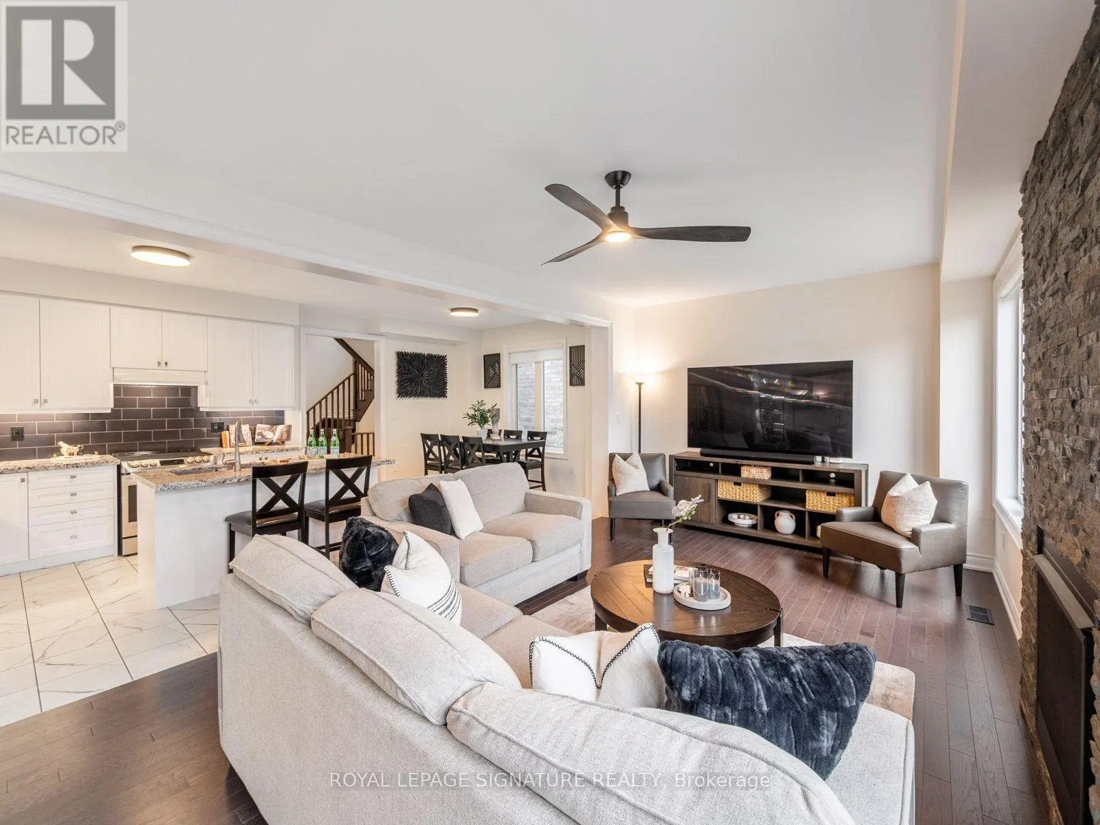 1055 SKYRIDGE BOULEVARD
