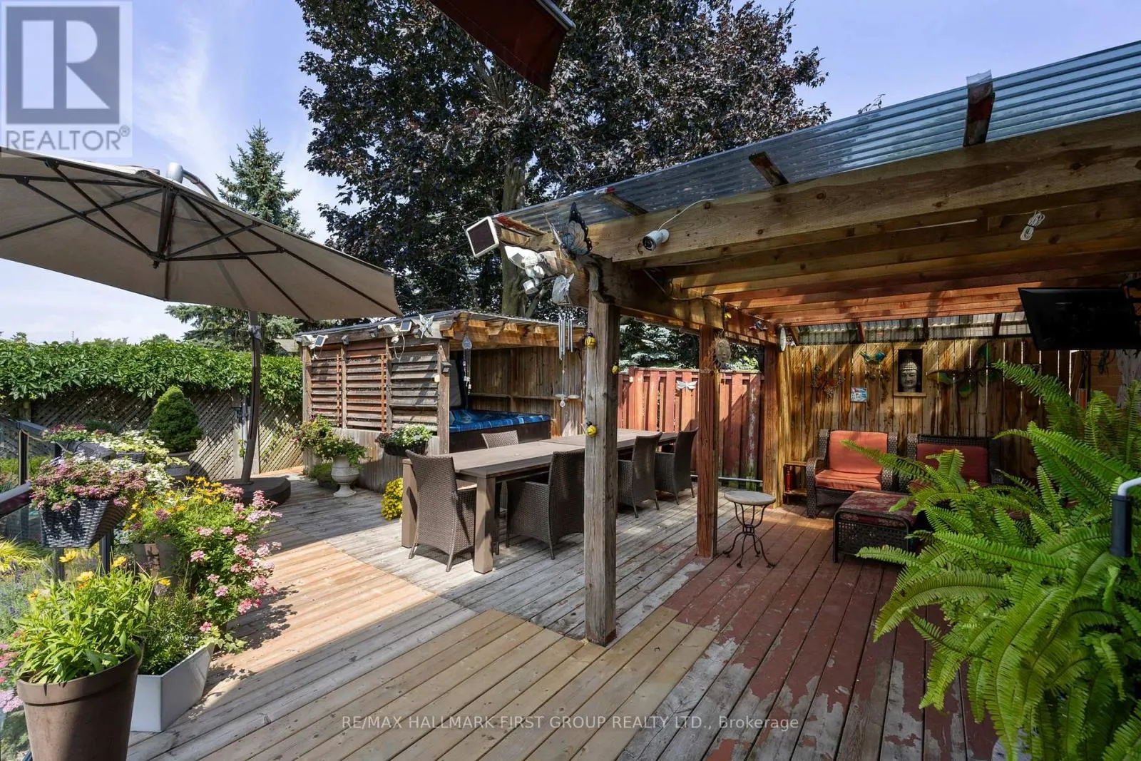 11 BOWERS COURT