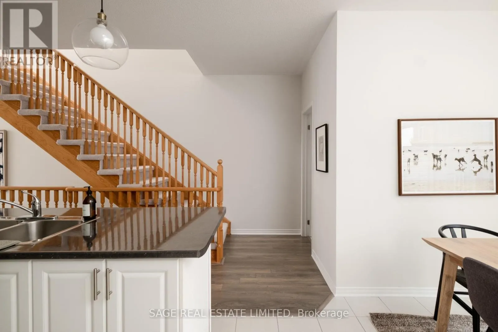 842 ATWATER PATH