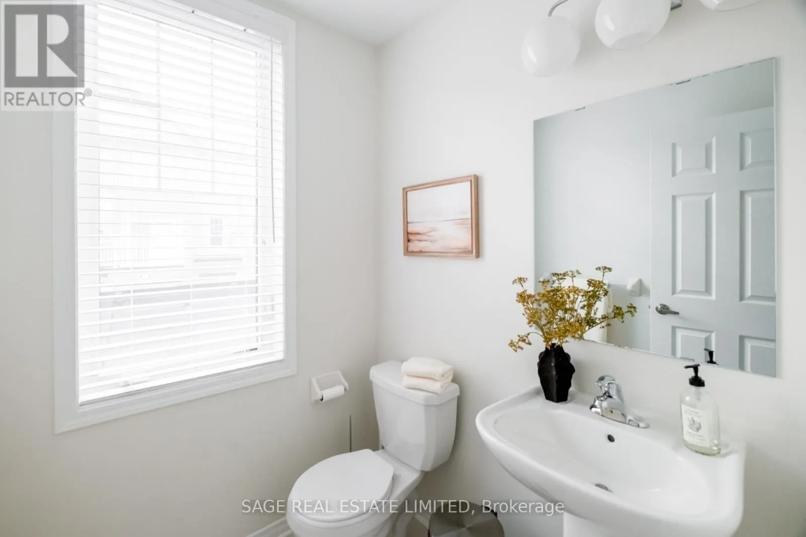842 ATWATER PATH