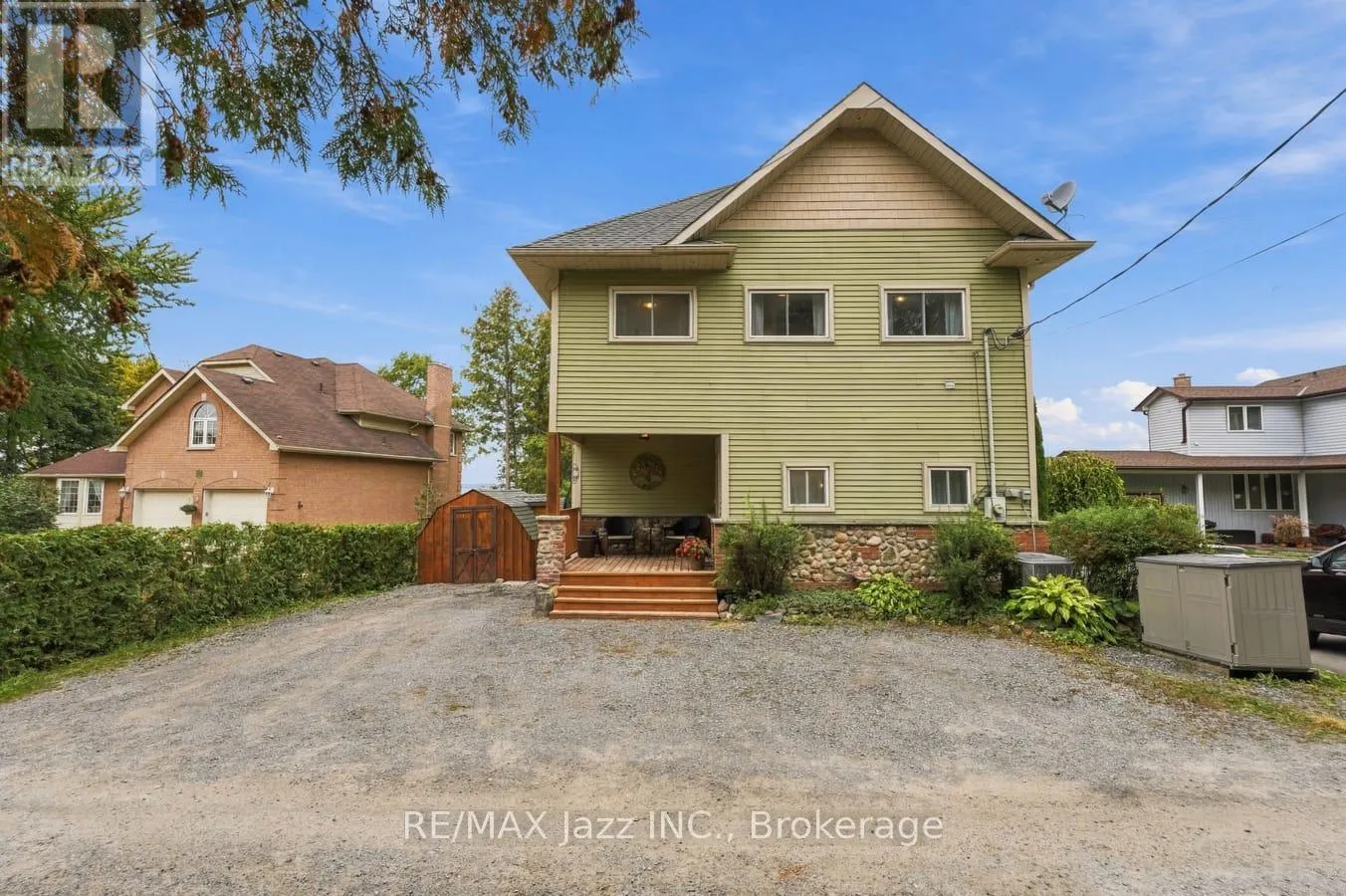 122 MORRIS LANE