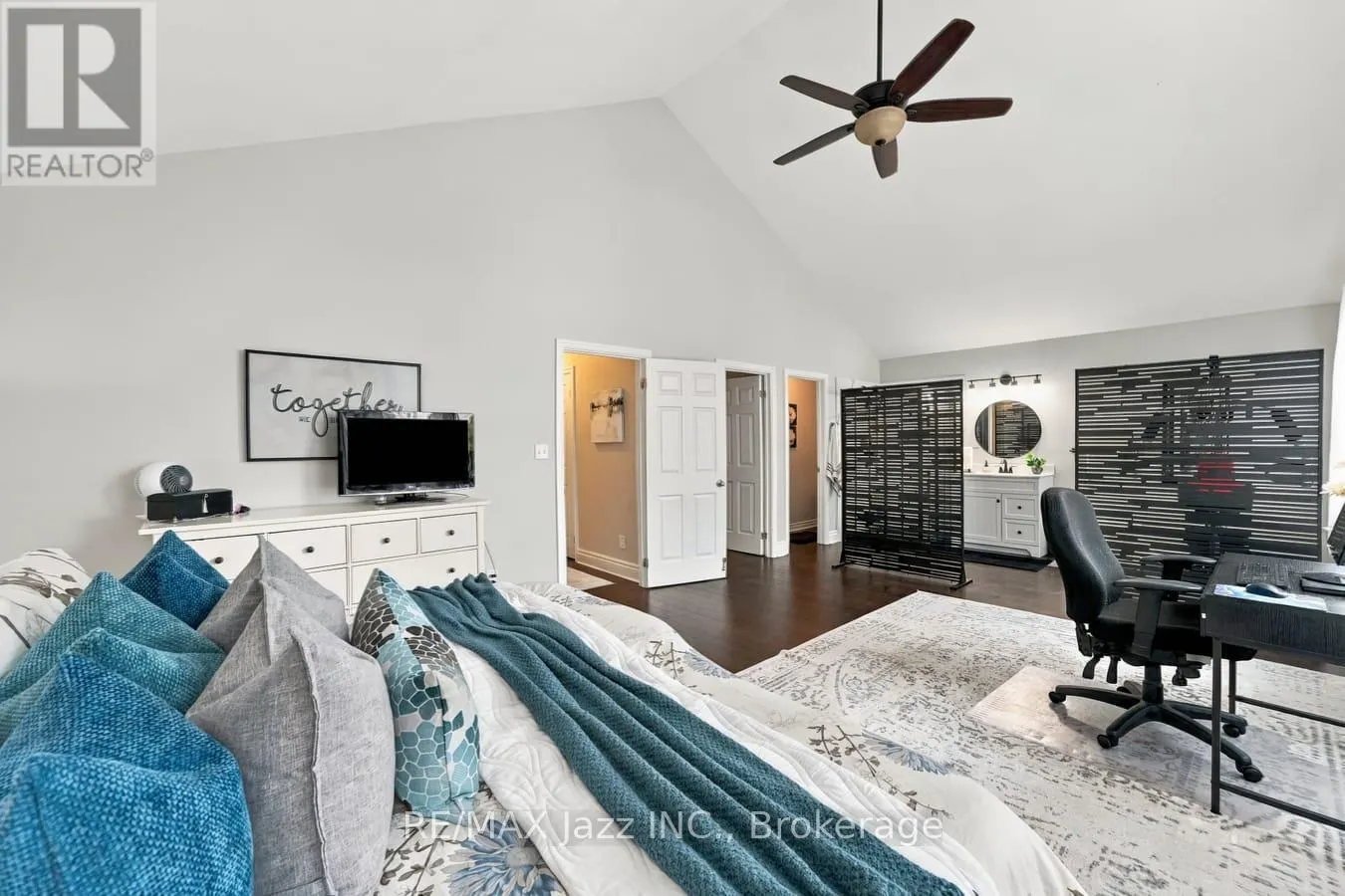 122 MORRIS LANE