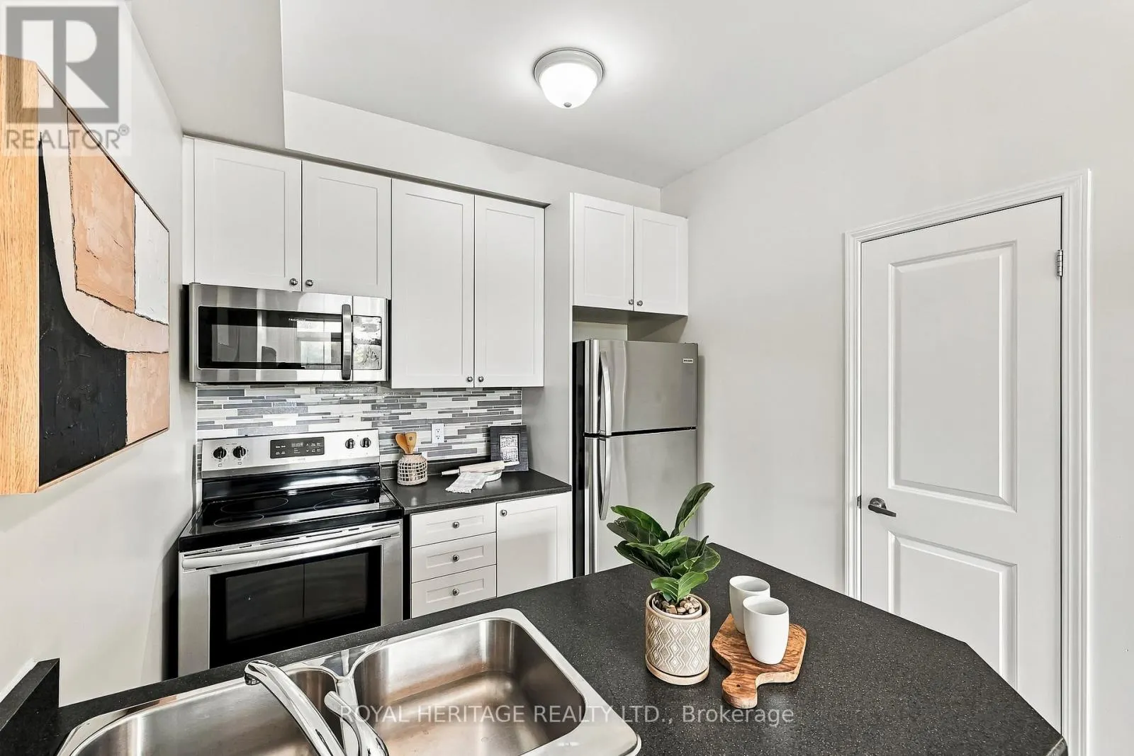 320 - 80 ASPEN SPRINGS DRIVE