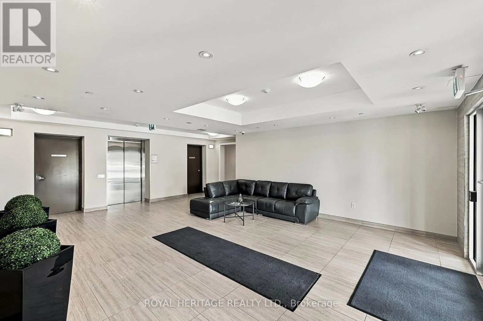 320 - 80 ASPEN SPRINGS DRIVE
