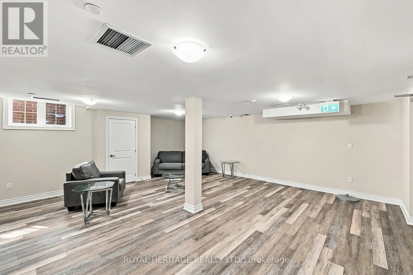 320 - 80 ASPEN SPRINGS DRIVE