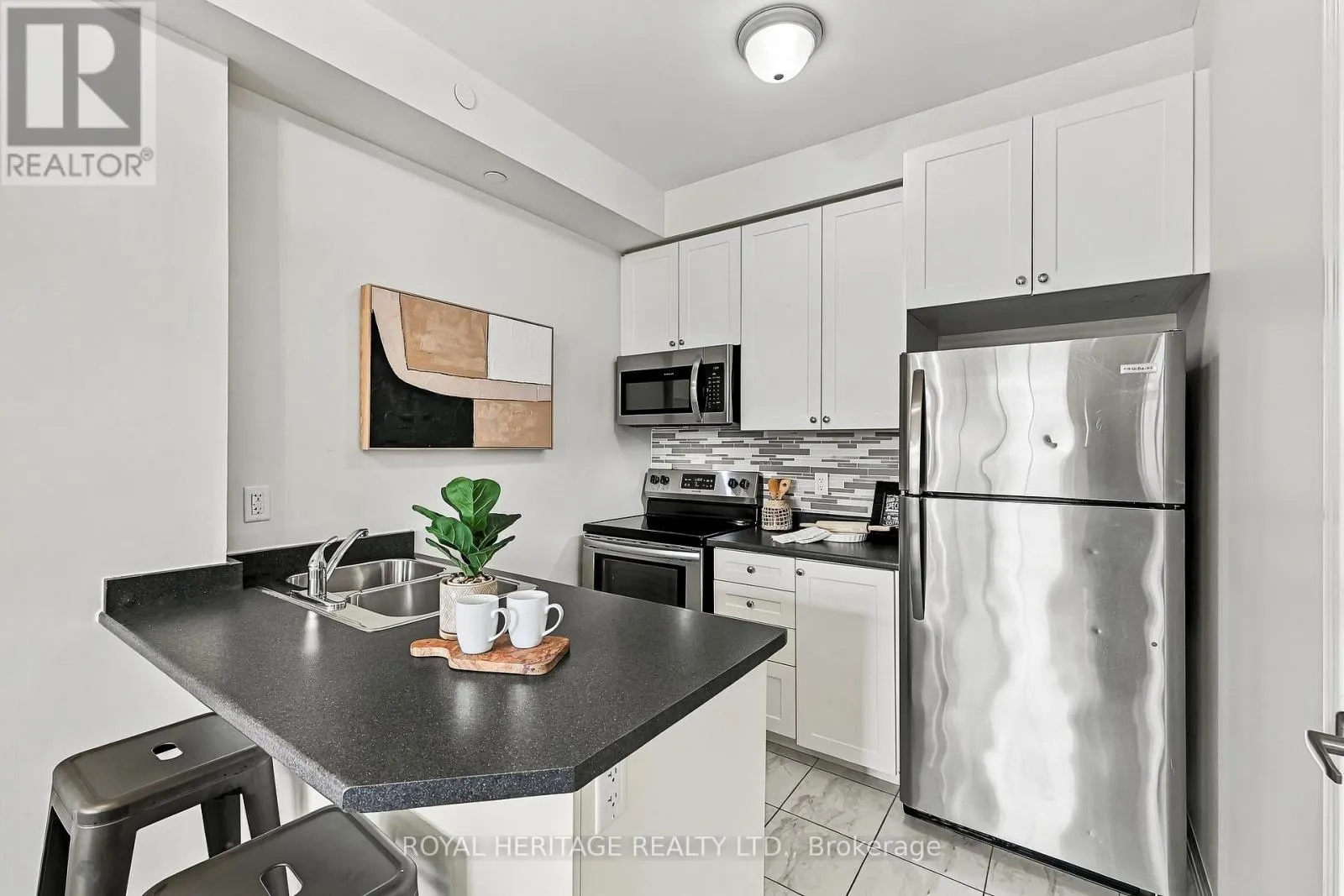 320 - 80 ASPEN SPRINGS DRIVE