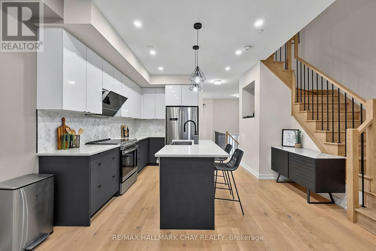 2526 CASTLEGATE CROSSING
