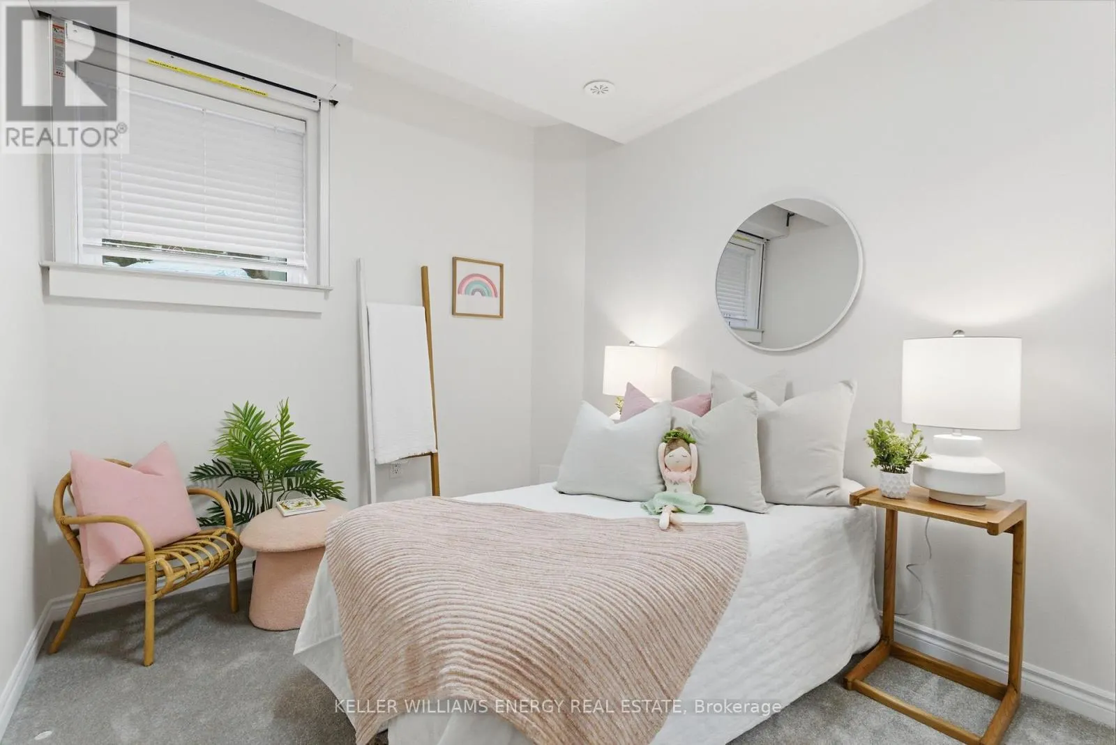 7 - 475 BERESFORD PATH #7