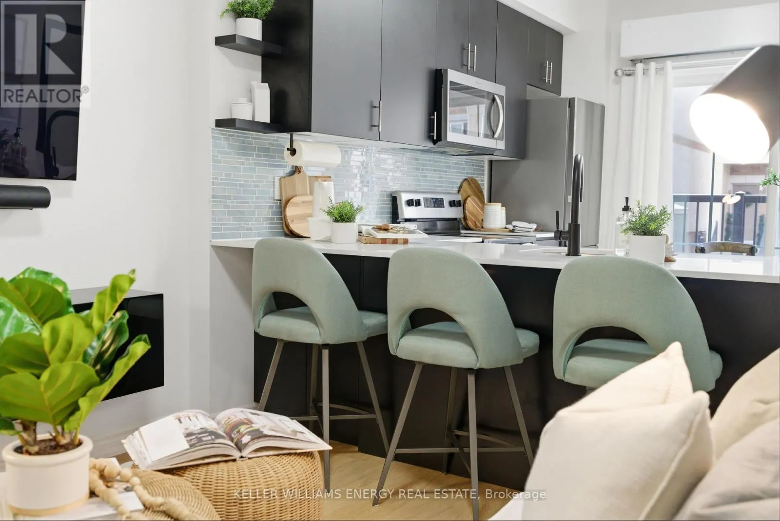 7 - 475 BERESFORD PATH #7