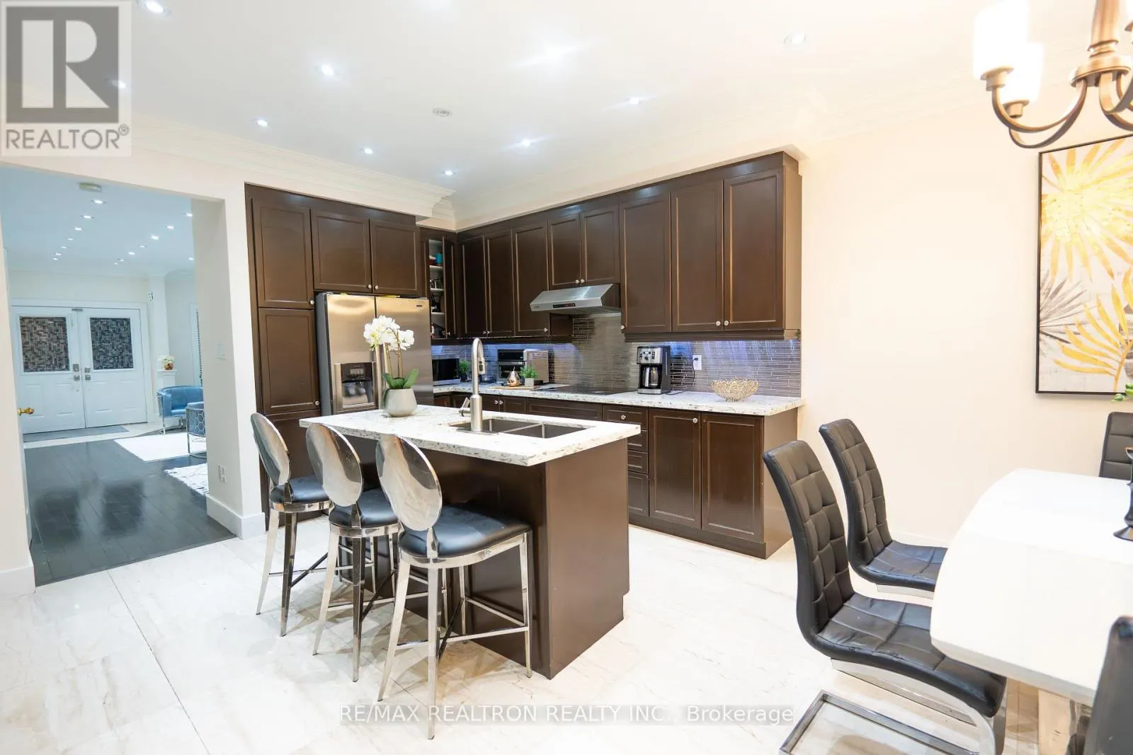 58 SHEPSTONE DRIVE