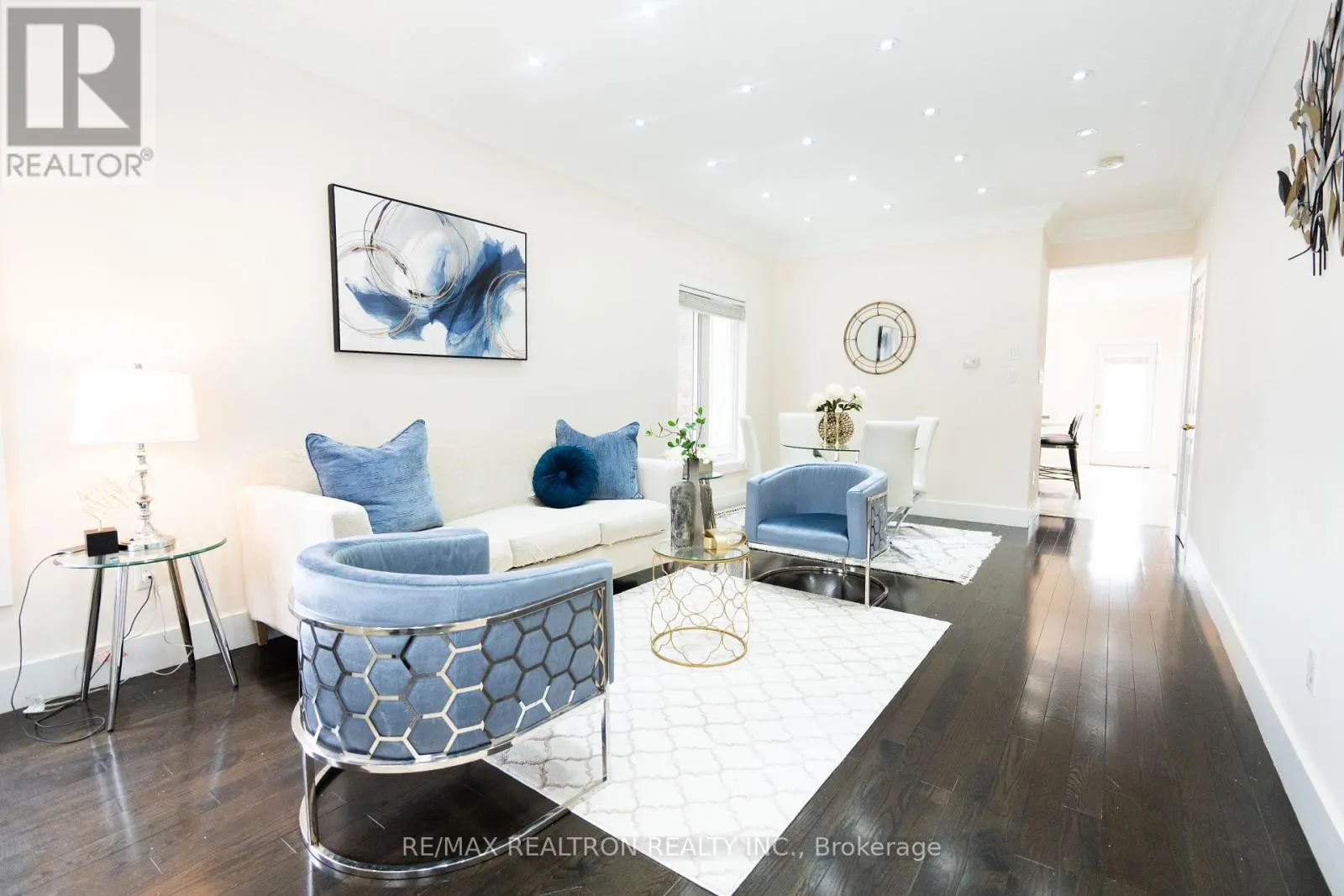 58 SHEPSTONE DRIVE