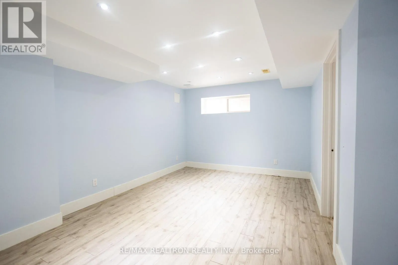 58 SHEPSTONE DRIVE
