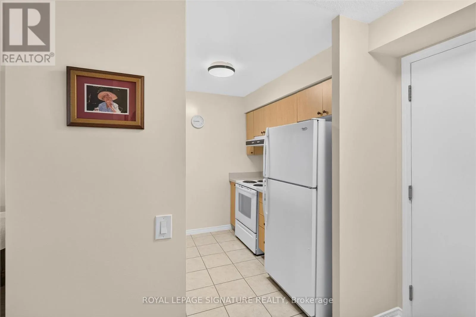 610 - 1200 THE ESPLANADE ROAD N