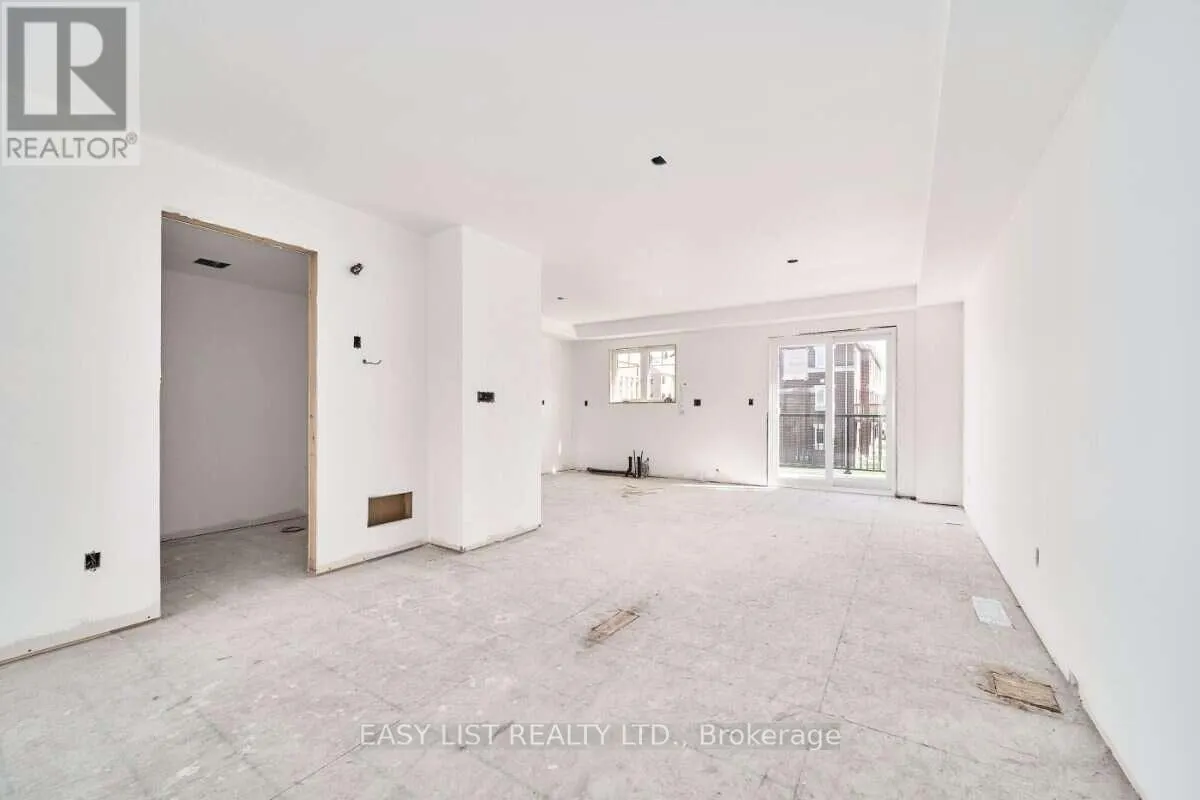 31 ADDYMAN CRESCENT