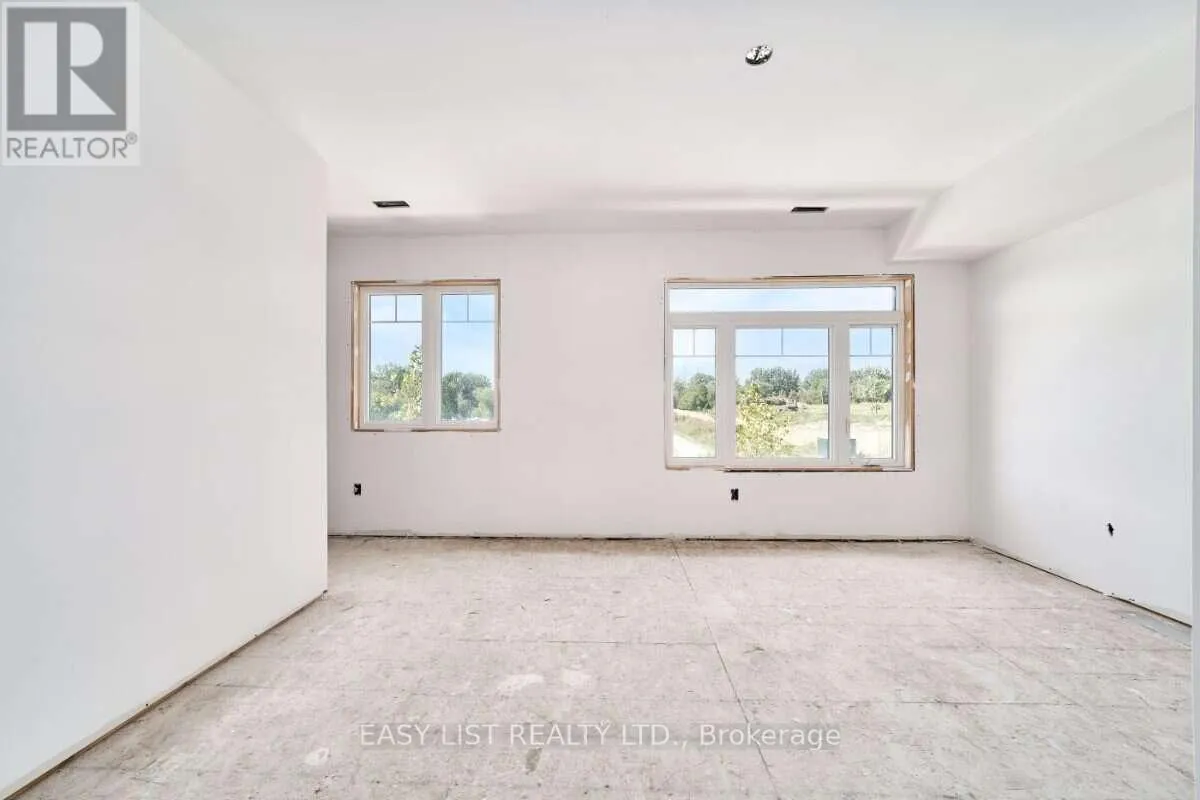 31 ADDYMAN CRESCENT