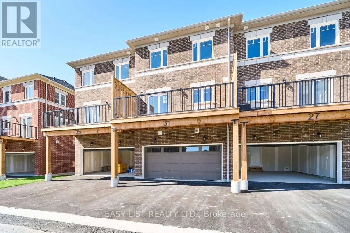 31 ADDYMAN CRESCENT
