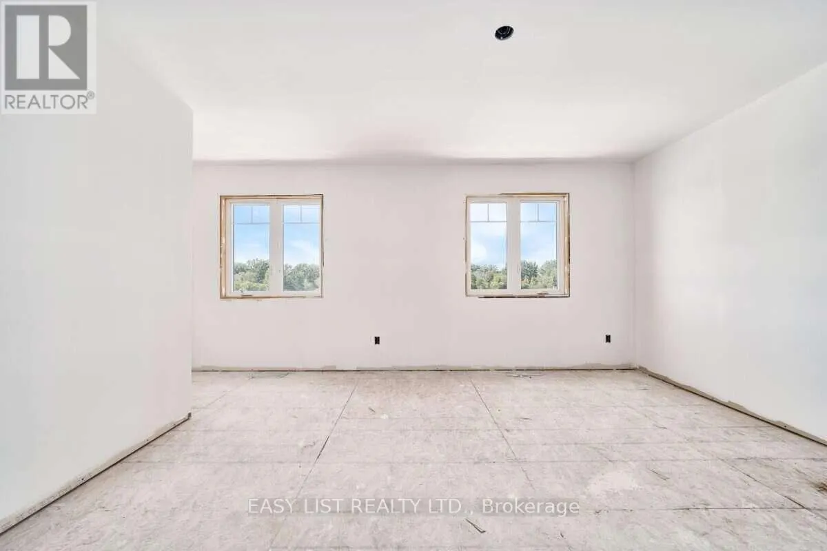 31 ADDYMAN CRESCENT